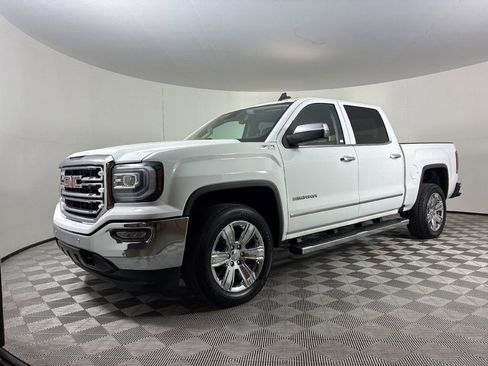 Used 2018 GMC Sierra 1500 SLT image 1