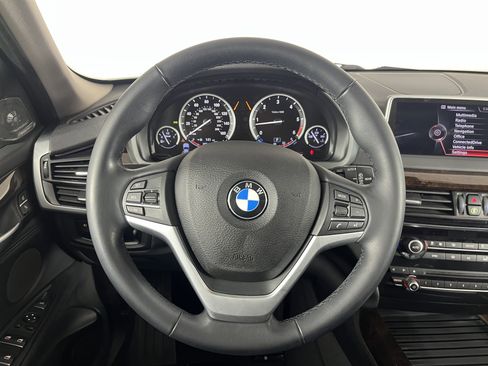 Used 2015 BMW X5 xDrive35d image 12