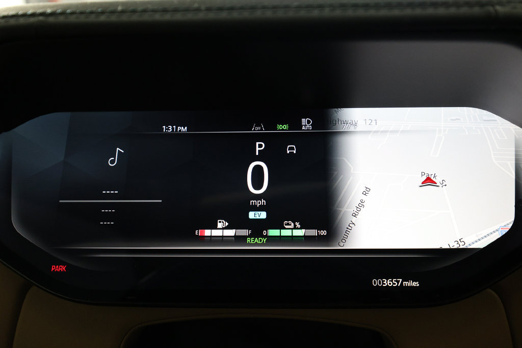 Used 2025 Land Rover Range Rover SE AWD/4WD image 20
