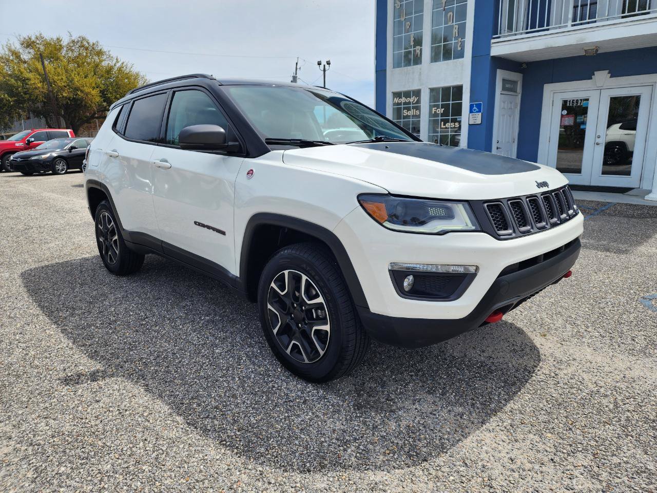 Used 2021 Jeep Compass Trailhawk w/ Sun and Sound Group AWD/4WD image 7