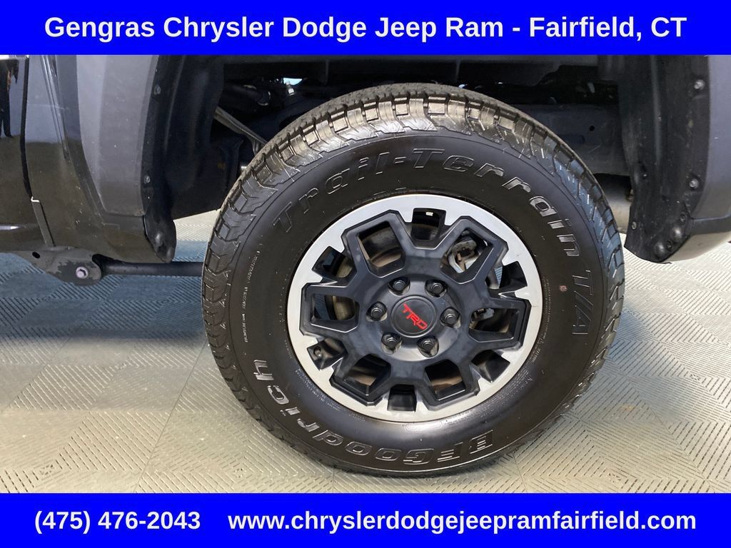 Used 2024 Toyota Tacoma TRD Off-Road AWD/4WD image 29