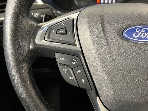 Used 2020 Ford Edge Titanium w/ Equipment Group 301A image 25