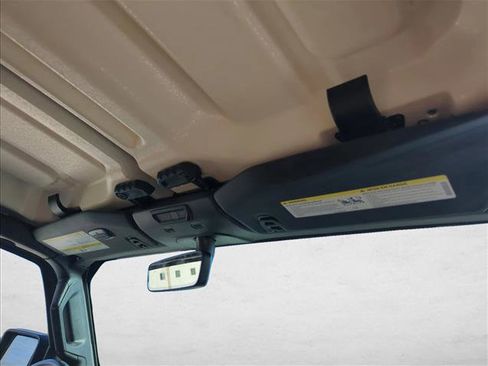 Used 2022 Jeep Wrangler Unlimited Sahara image 23