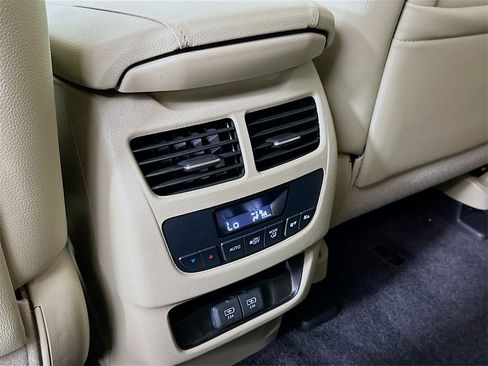 Used 2018 Acura MDX SH-AWD w/ Technology Package image 25