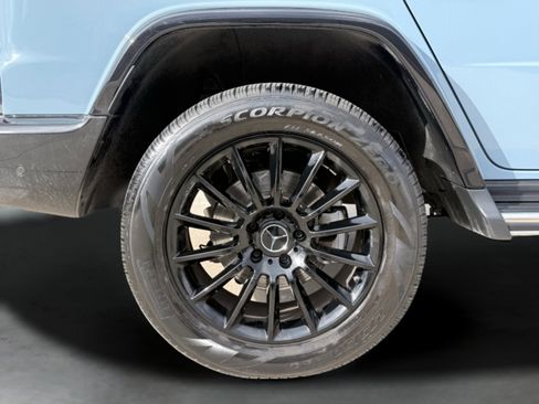 Used 2023 Mercedes-Benz G 550 image 13