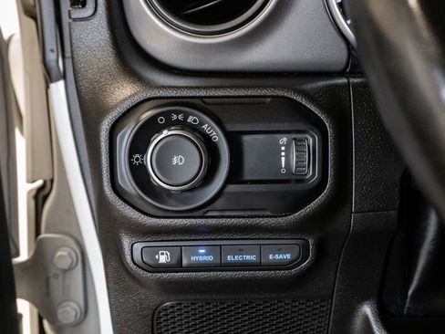 Used 2023 Jeep Wrangler Unlimited w/ Cold Weather Group AWD/4WD image 16
