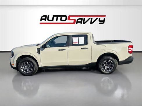 Used 2025 Ford Maverick XLT w/ Equipment Group 302A image 4