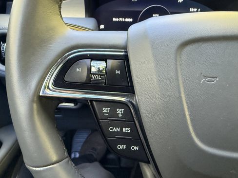 Used 2023 Lincoln Nautilus Reserve w/ Cargo Utility Package image 24