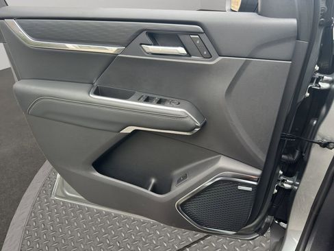 New 2026 GMC Acadia Elevation w/ Black Edition image 29