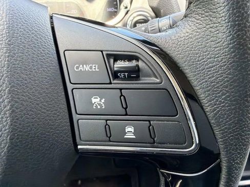 Used 2025 Mitsubishi Eclipse Cross AWD image 25