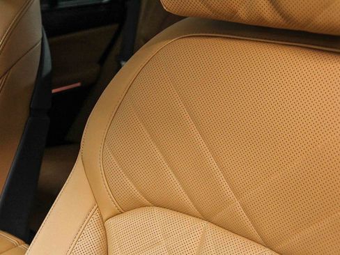 Certified 2023 BMW X5 M50i w/ Executive Package image 25