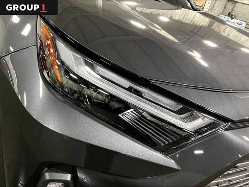 Used 2025 Toyota RAV4 Limited AWD/4WD image 27