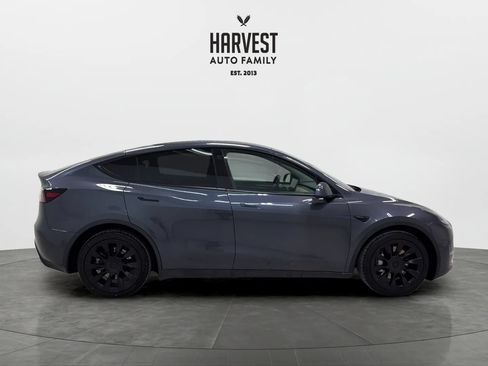 Used 2023 Tesla Model Y Long Range AWD/4WD image 8