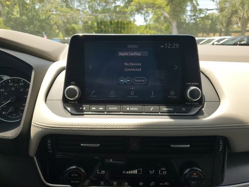 Certified 2023 Nissan Rogue SV image 23