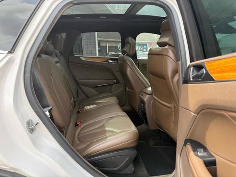 Used 2016 Lincoln MKC Reserve AWD/4WD image 11