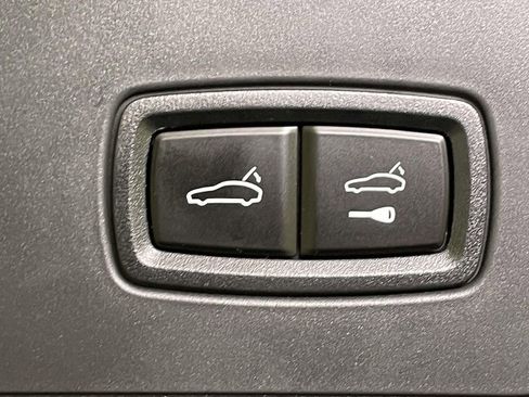 Used 2024 Porsche Panamera 4 image 21