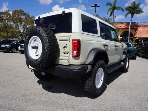 New 2026 Ford Bronco Heritage Edition image 7