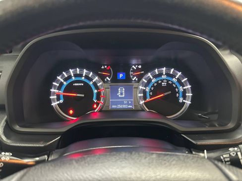 Used 2014 Toyota 4Runner Limited RWD image 28