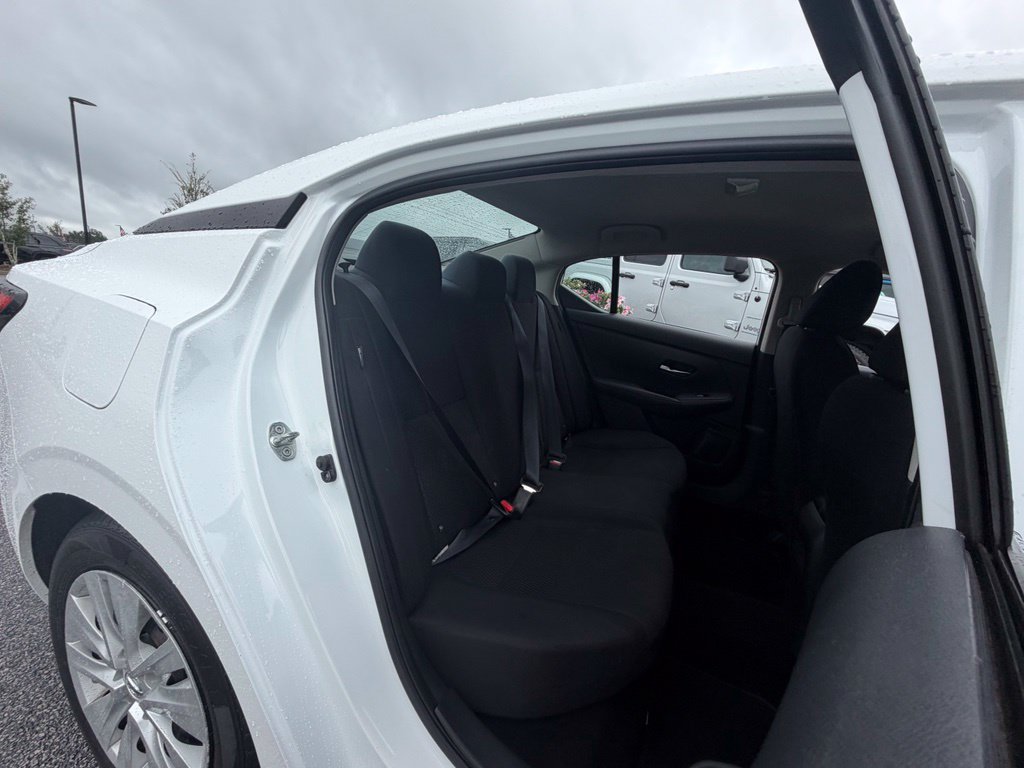 Used 2023 Nissan Sentra S FWD image 41