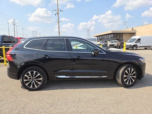 Used 2023 Volvo XC60 B5 Plus AWD/4WD image 16