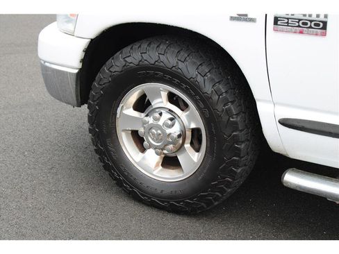 Used 2007 Dodge Ram 2500 Truck SLT w/ Quad Cab Big Horn Value Group image 6