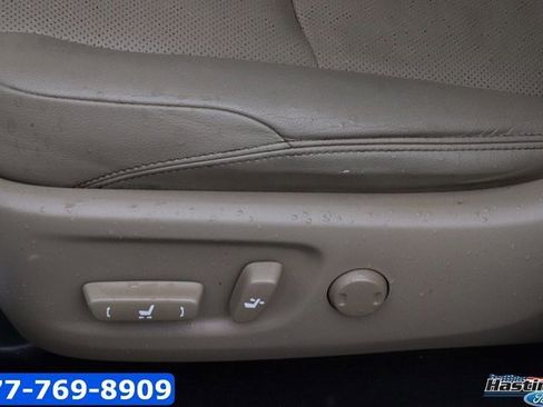 Used 2020 Toyota 4Runner Limited image 16