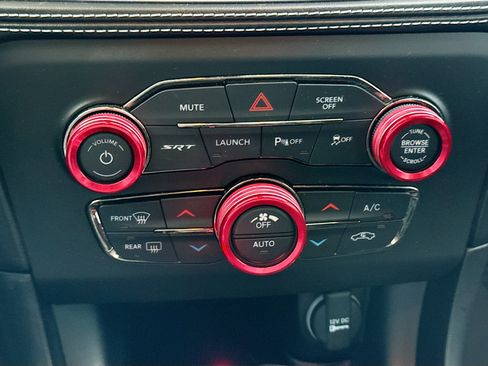 Used 2022 Dodge Charger SRT Hellcat w/ Harman/Kardon Audio Group RWD image 31