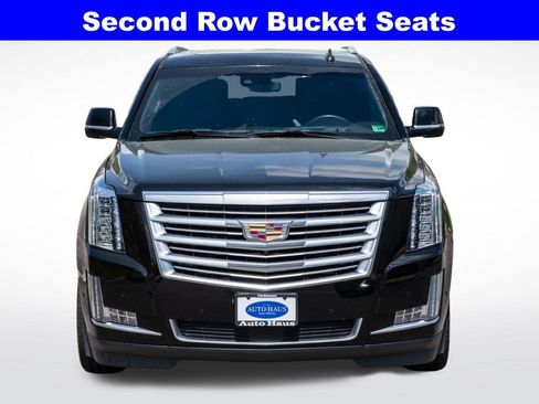 Used 2017 Cadillac Escalade ESV Platinum AWD/4WD image 11
