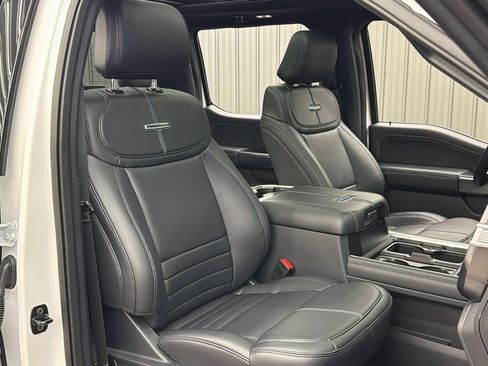 Used 2025 Ford F450 Platinum w/ Camper Package image 37