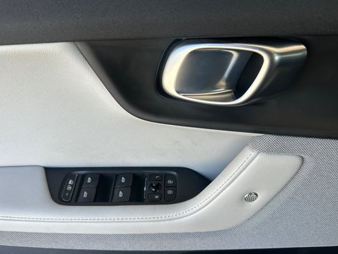 Used 2023 Polestar Polestar 2 w/ Pilot Pack AWD/4WD image 10