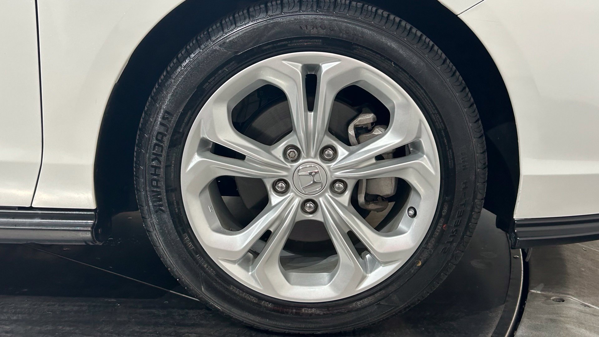 Used 2023 Honda Accord LX image 21
