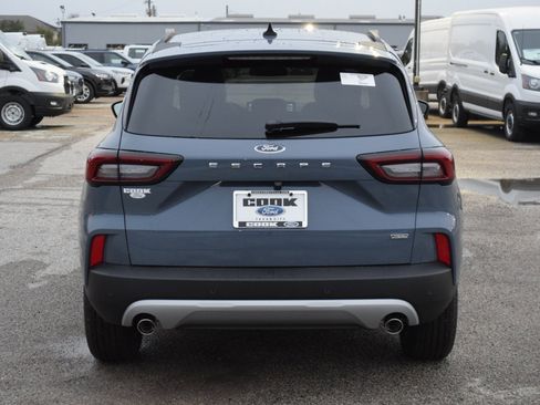 New 2026 Ford Escape SE image 5
