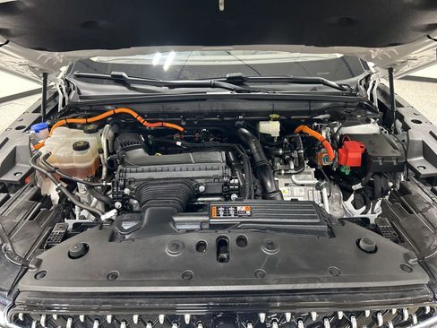 Certified 2024 Lincoln Nautilus Reserve w/ Equipment Group 202A image 35