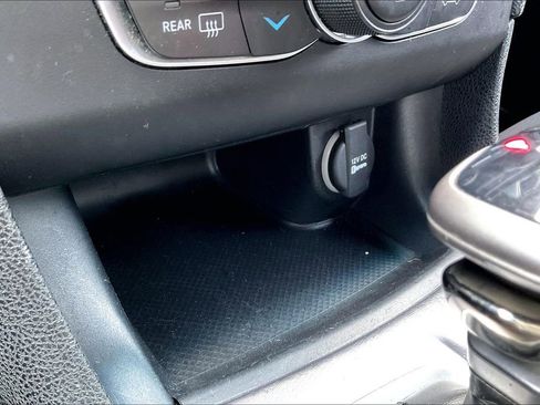 Used 2020 Dodge Charger Scat Pack image 25