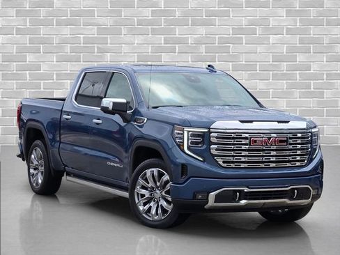 New 2026 GMC Sierra 1500 Denali w/ Denali Reserve Package AWD/4WD image 2