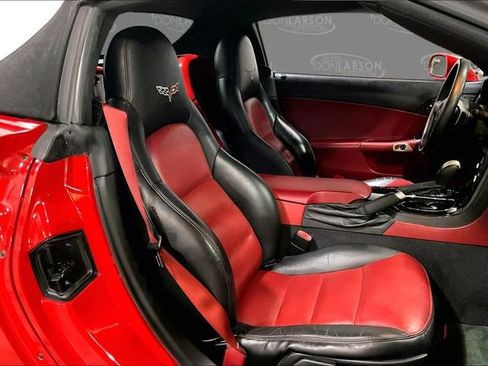 Used 2008 Chevrolet Corvette Convertible w/ Preferred Equipment Group RWD image 14