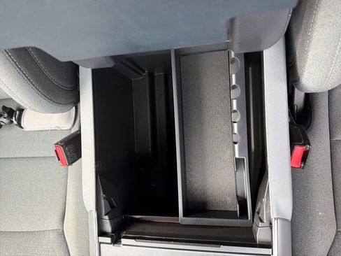 Used 2025 Ford F150 XLT w/ Equipment Group 301A Standard image 28