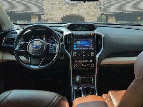 Used 2022 Subaru Ascent Touring AWD/4WD image 16