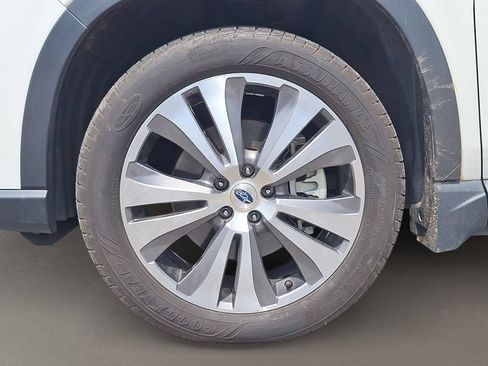 Used 2021 Subaru Ascent Touring w/ Popular Package #2 AWD/4WD image 8