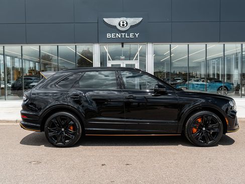Certified 2026 Bentley Bentayga Speed AWD/4WD image 14