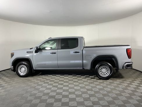 Used 2025 GMC Sierra 1500 Pro w/ Convenience Package image 6