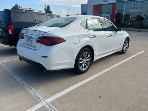 Used 2015 INFINITI Q70 3.7 AWD/4WD image 5