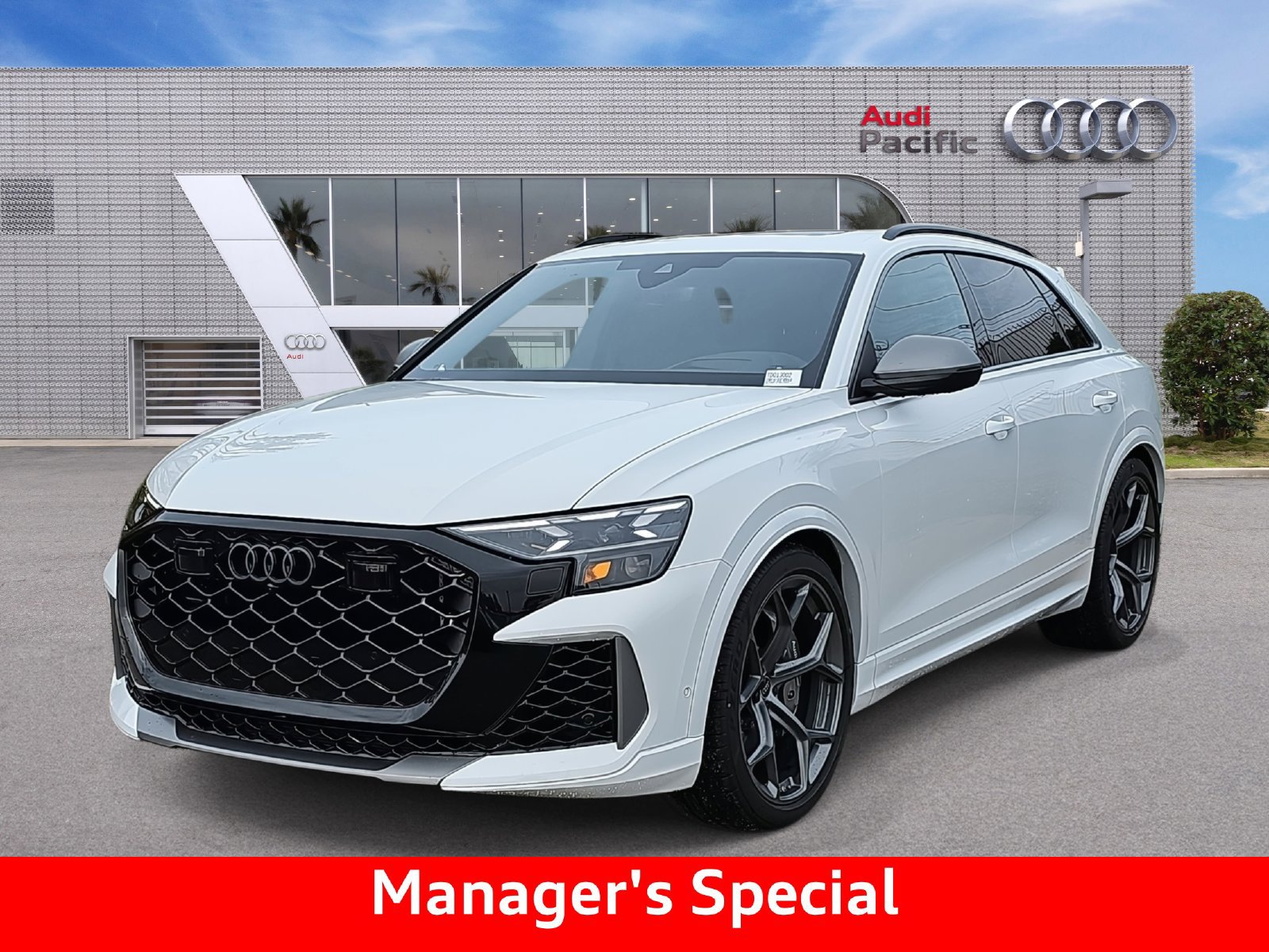 New 2026 Audi RS Q8 performance AWD/4WD image 1