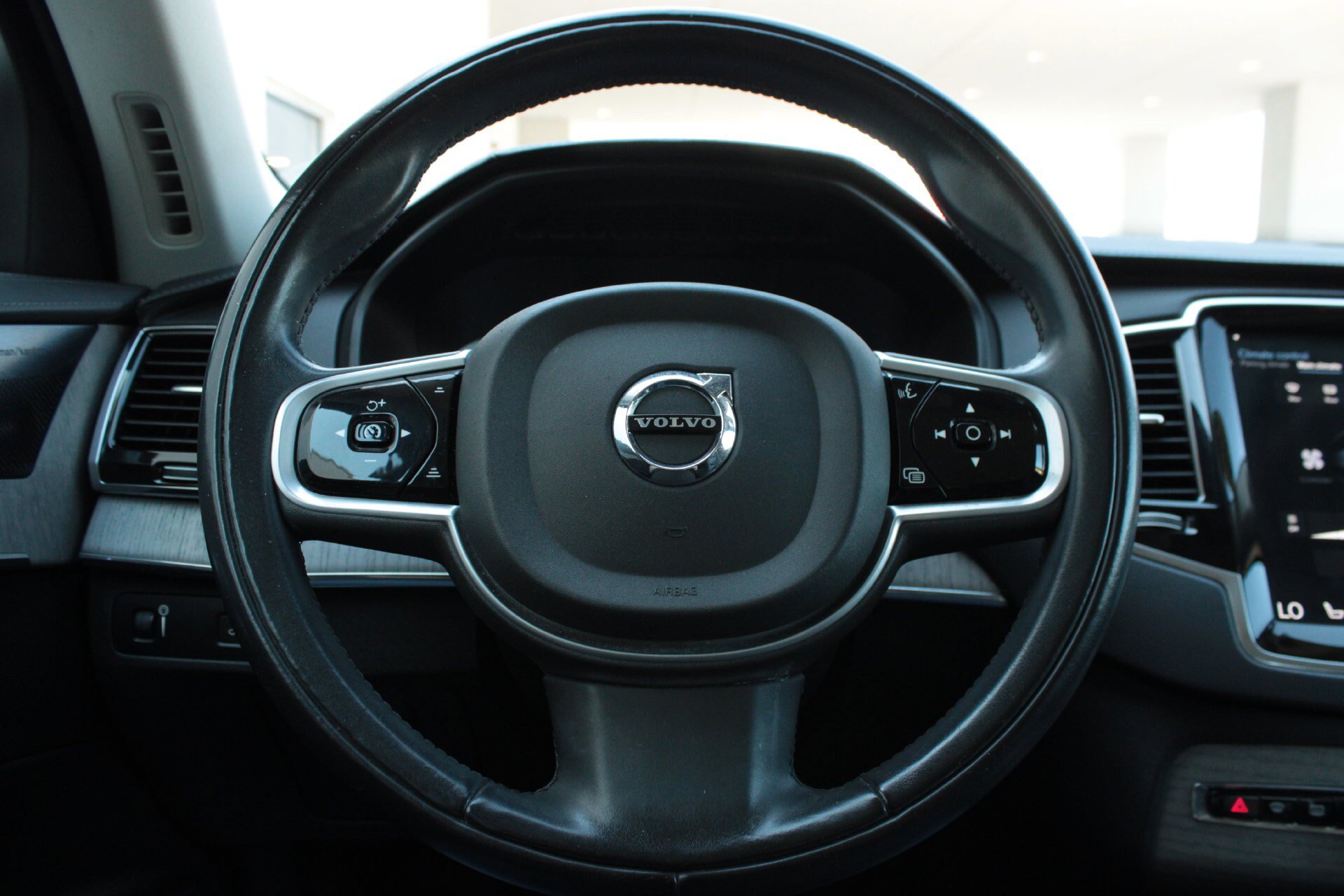 Used 2022 Volvo XC90 T6 Inscription w/ Climate Package AWD/4WD image 36