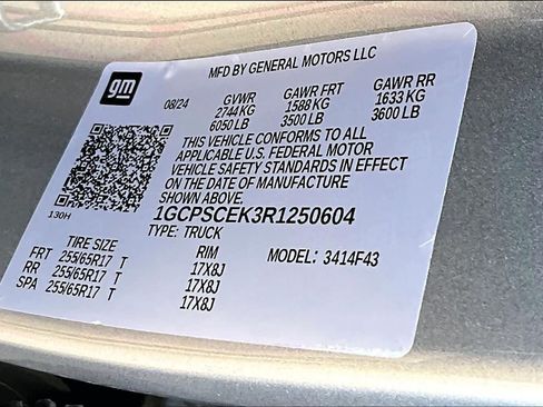 Used 2024 Chevrolet Colorado LT w/ LT Convenience Package II RWD image 34