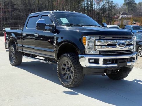 Used 2017 Ford F350 Platinum w/ Platinum Ultimate Package AWD/4WD image 1