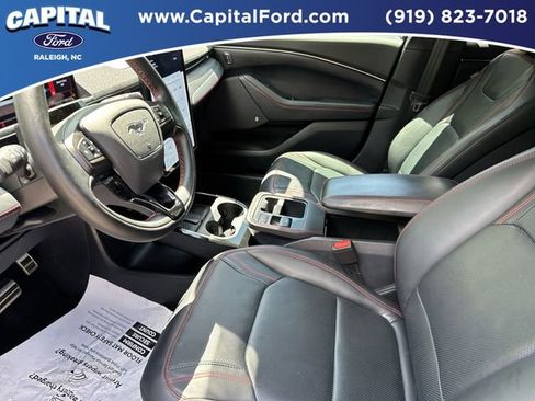 Certified 2025 Ford Mustang Mach-E Premium w/ Sport Appearance Package AWD/4WD image 19