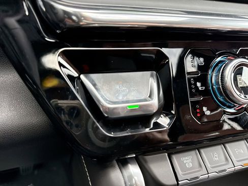 New 2026 GMC Sierra 3500 Denali Ultimate AWD/4WD image 17