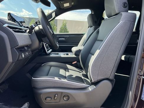 New 2026 GMC Sierra EV Elevation image 13