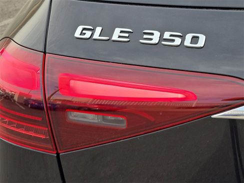New 2026 Mercedes-Benz GLE 350 4MATIC image 9
